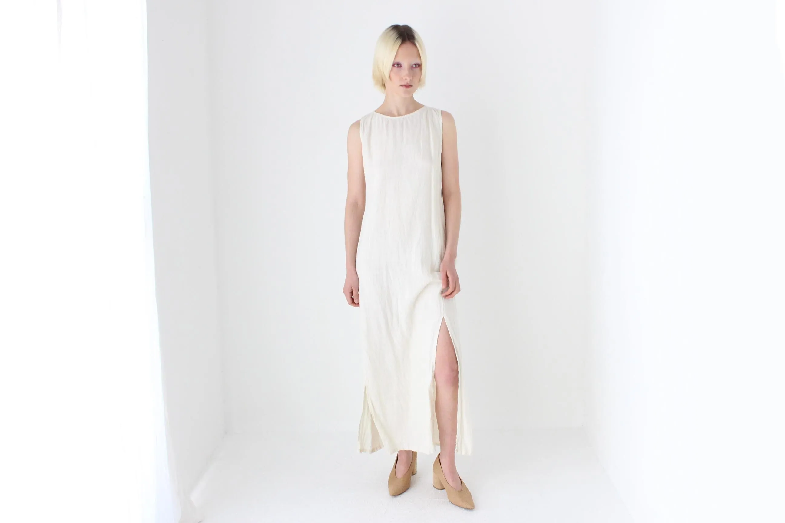 90s Soft Italian Linen Relaxed Sheath Dress