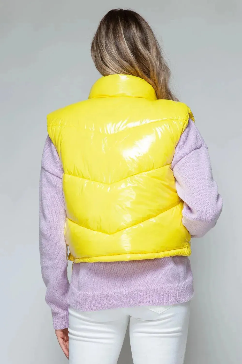 Chic Quilted Turtleneck Zip Vest with Shiny Finish