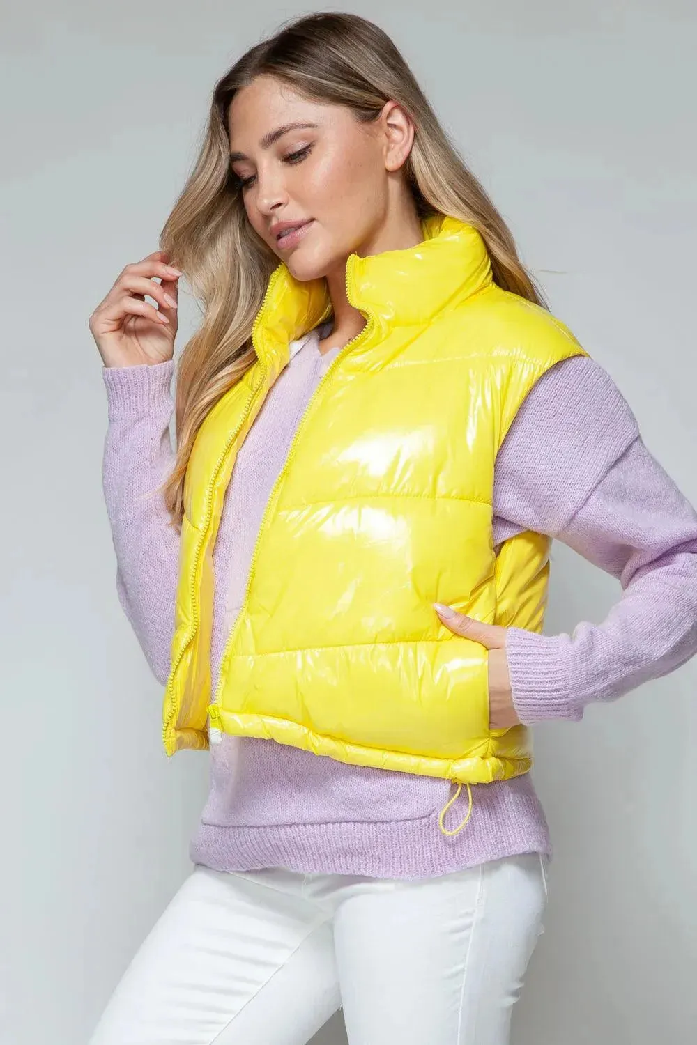 Chic Quilted Turtleneck Zip Vest with Shiny Finish