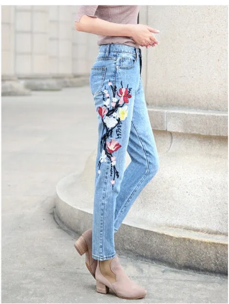 Embroidery Flowers Curled 9/10 Pencil Jeans Denim Pants