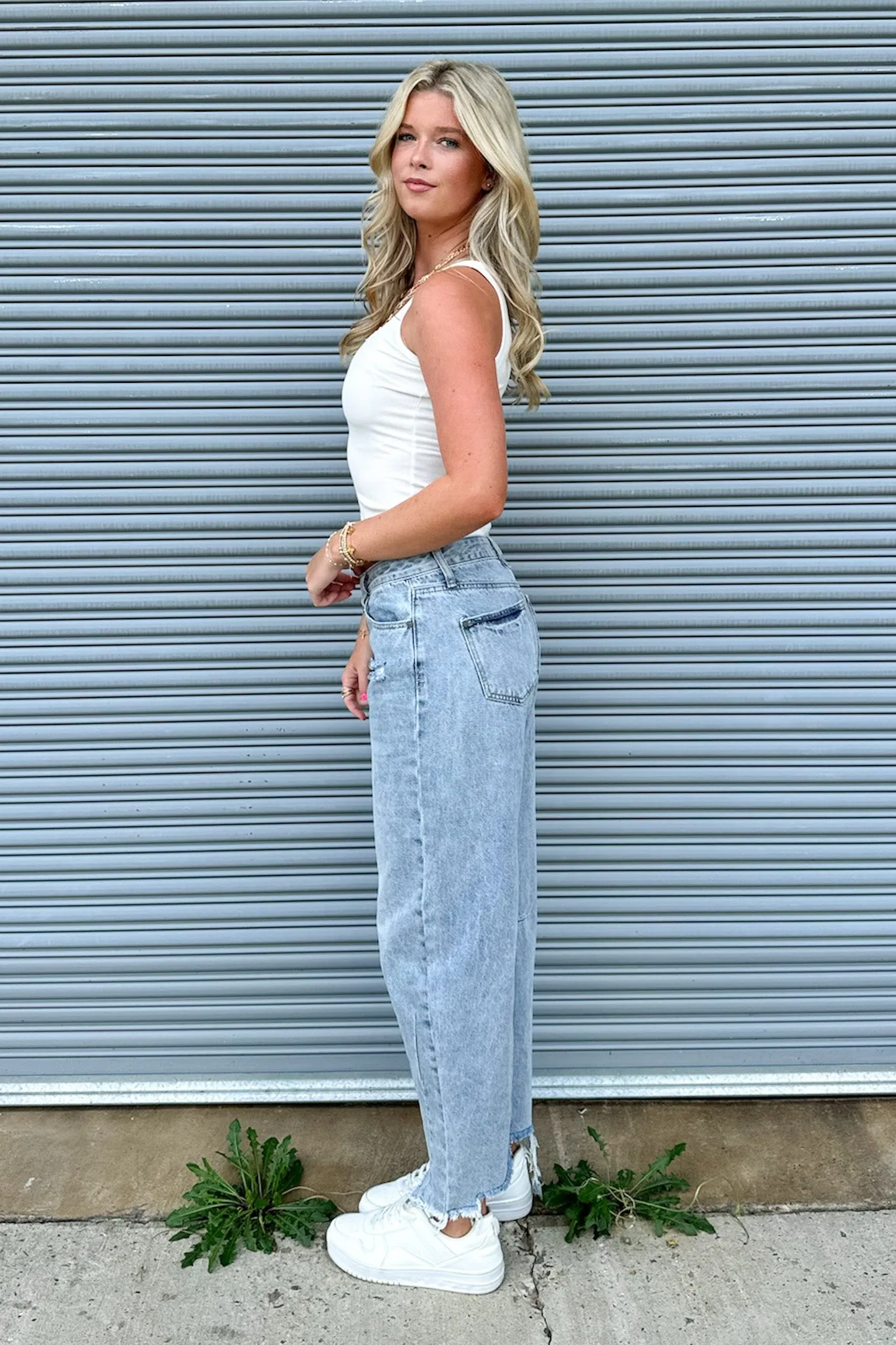 Isabele High Rise Slouchy Horseshoe Jeans