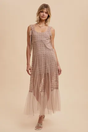 Lacey Maxi Dress