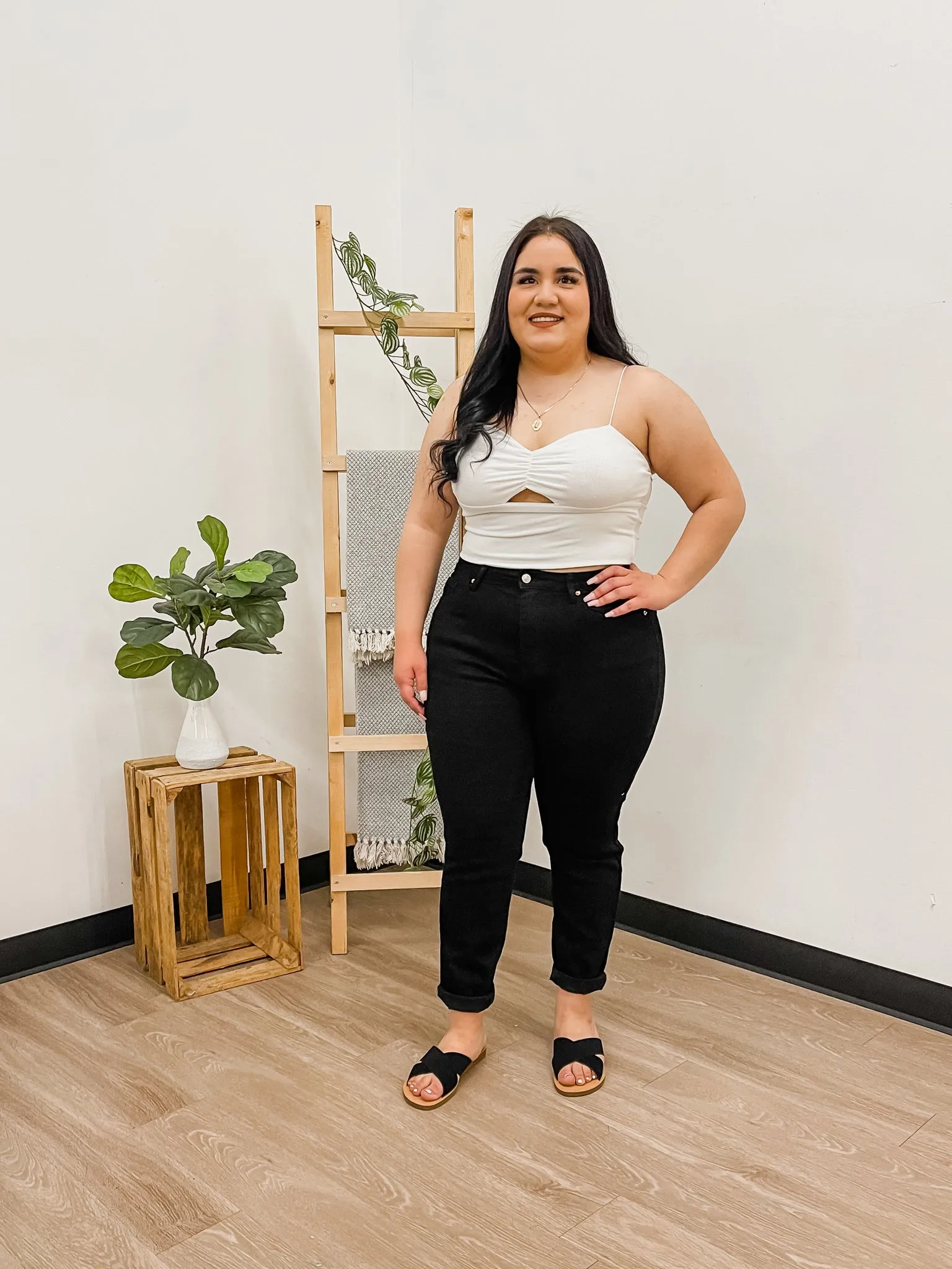 Lauryn Keyhole Tank Top