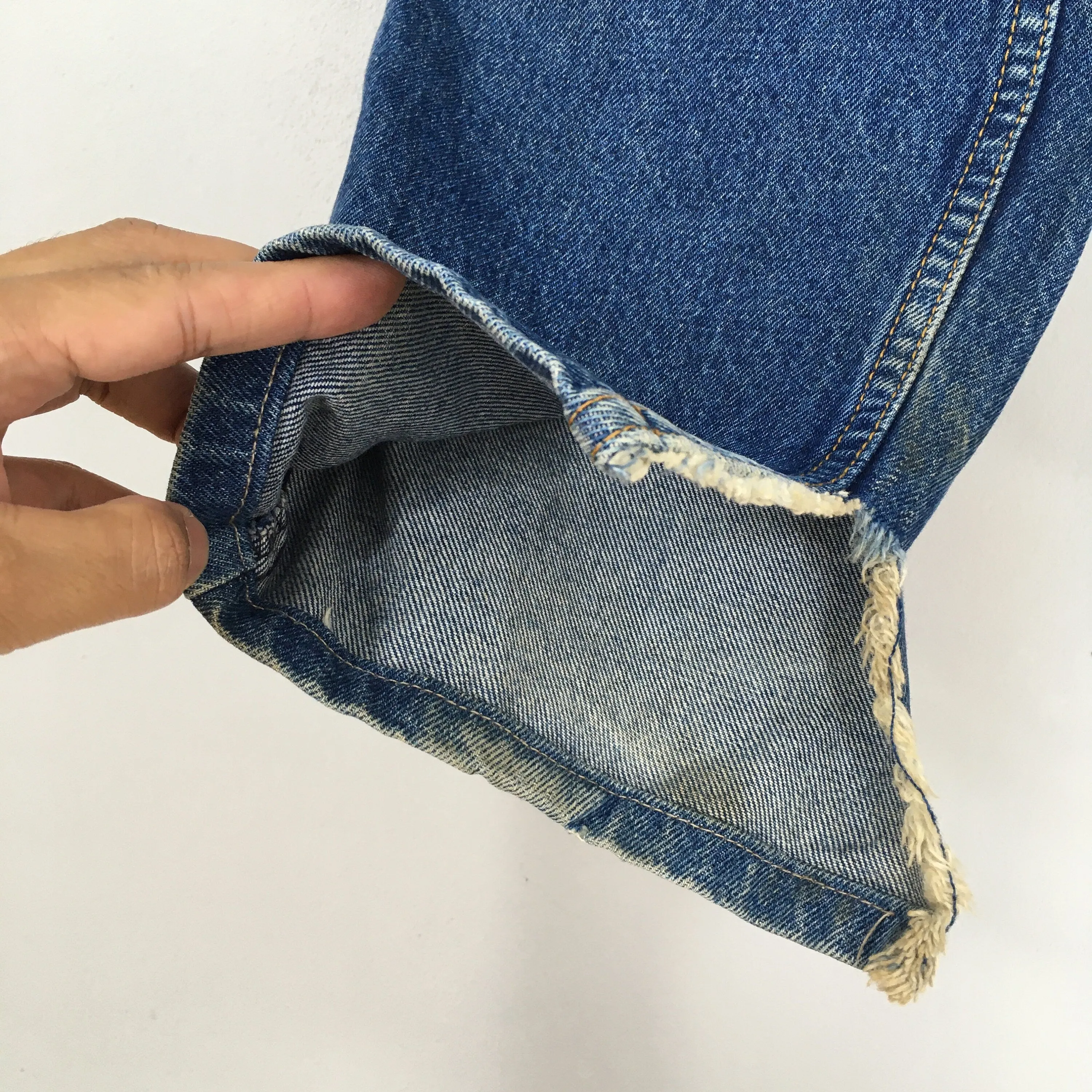 Levi's 310 Relaxed Fit Jeans Stonewash Size 31x29.5