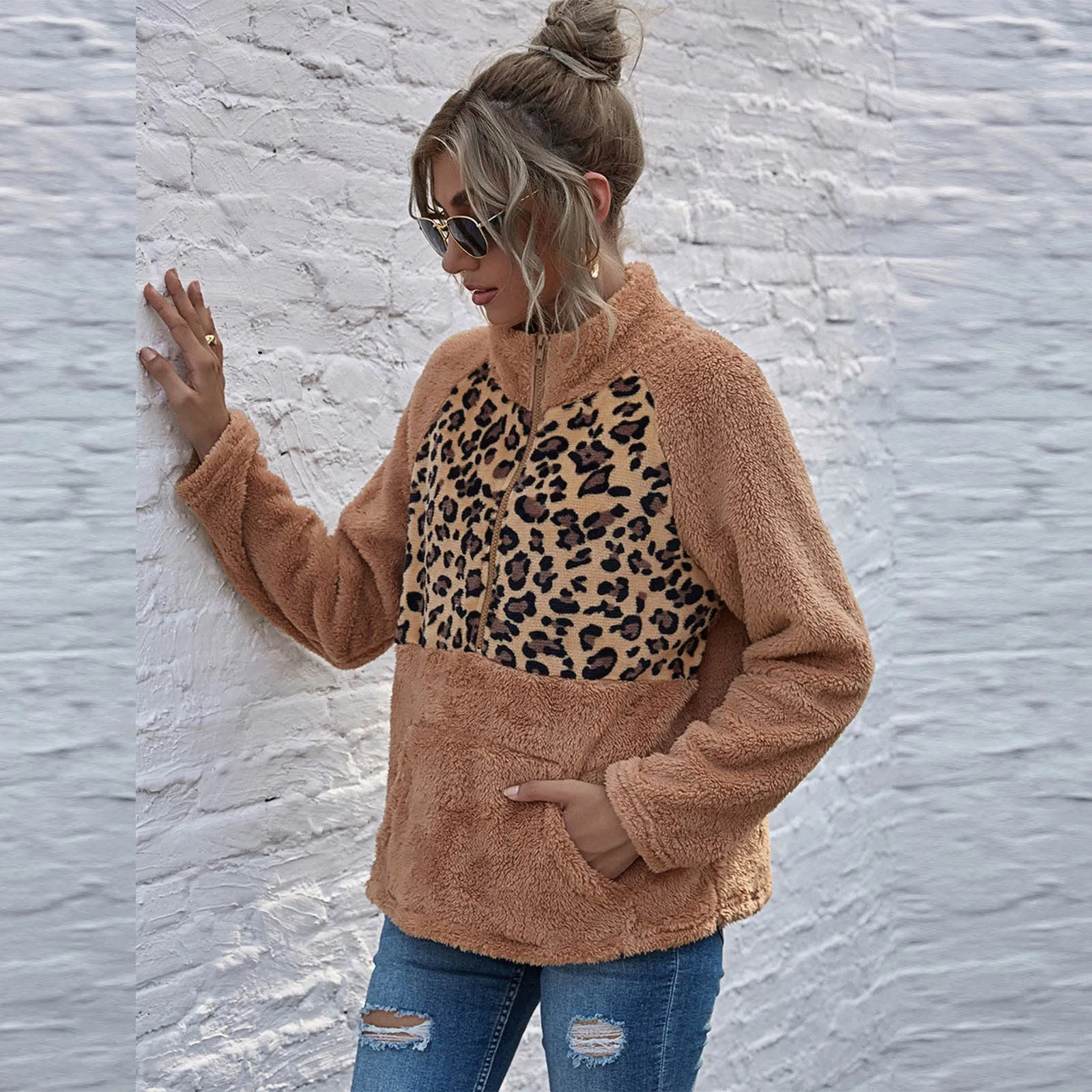 Plush Winter Leopard Print Long Sleeve O-neck Sweatshirt