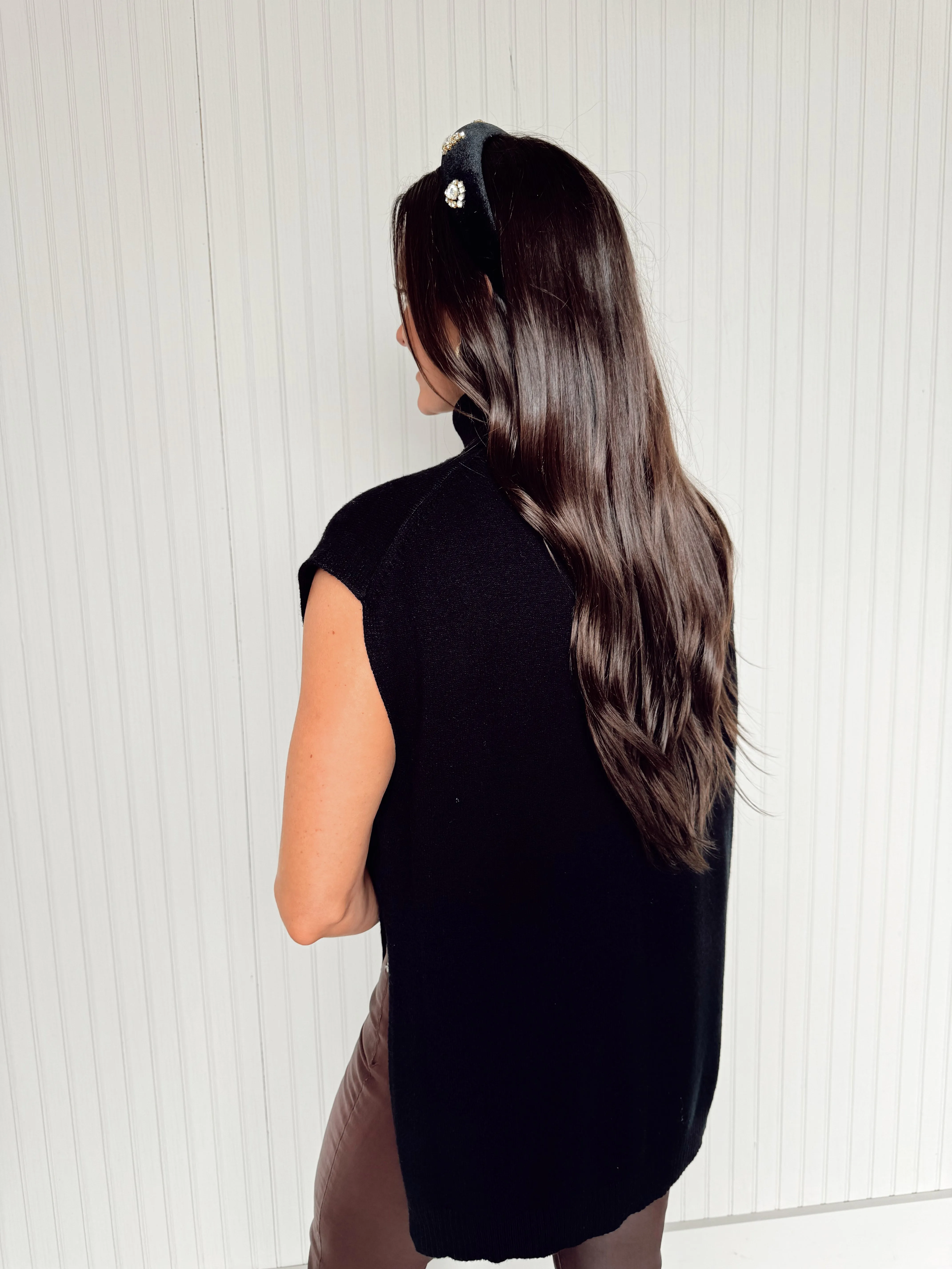 Stevie Sleeveless Turtleneck sweater